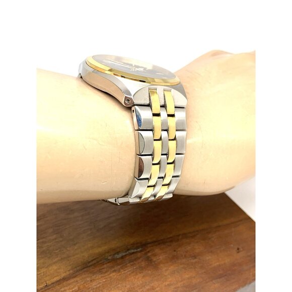 Citizen Mens Watch BM7334-58E Eco Drive Black Dial Two Tone Stainless Steel 40mm - Picture 13 of 15